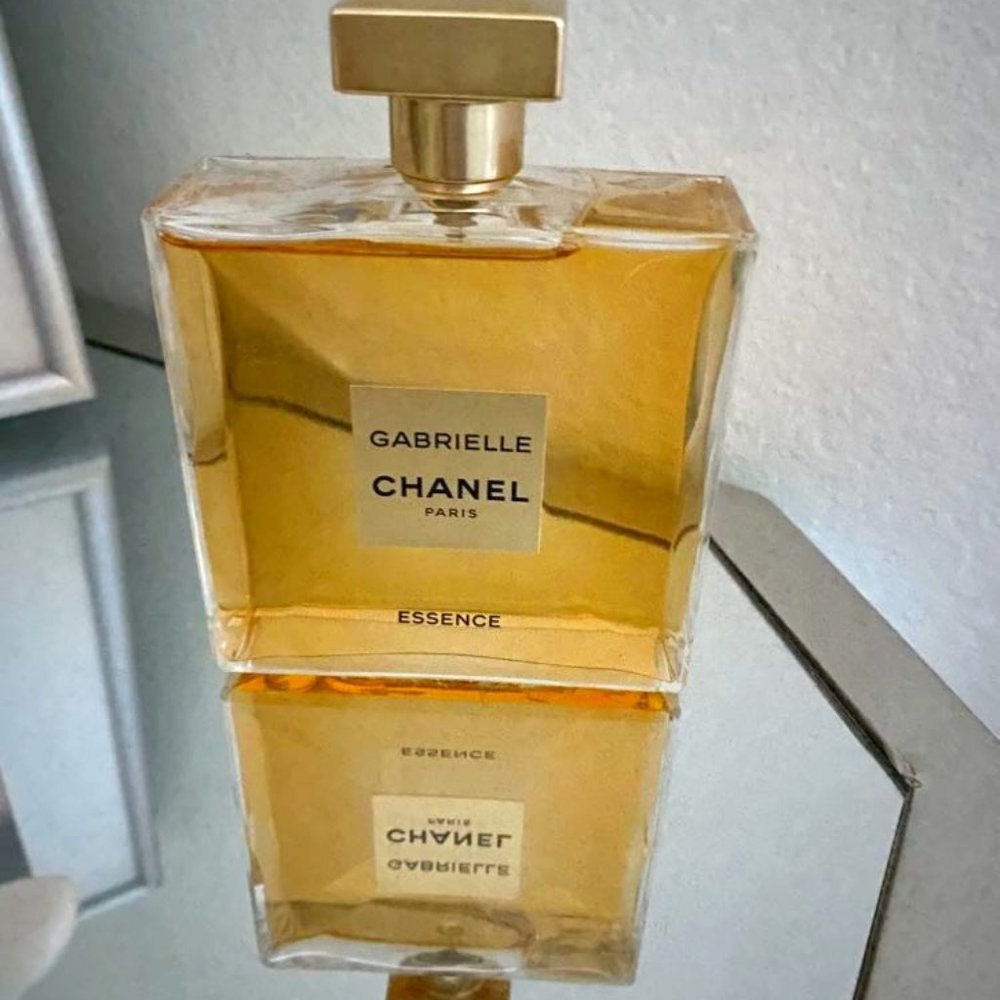 CHANEL GABRIELLE ESSENCE Eau de Parfum Spray, 3.4-oz. - NWOT
